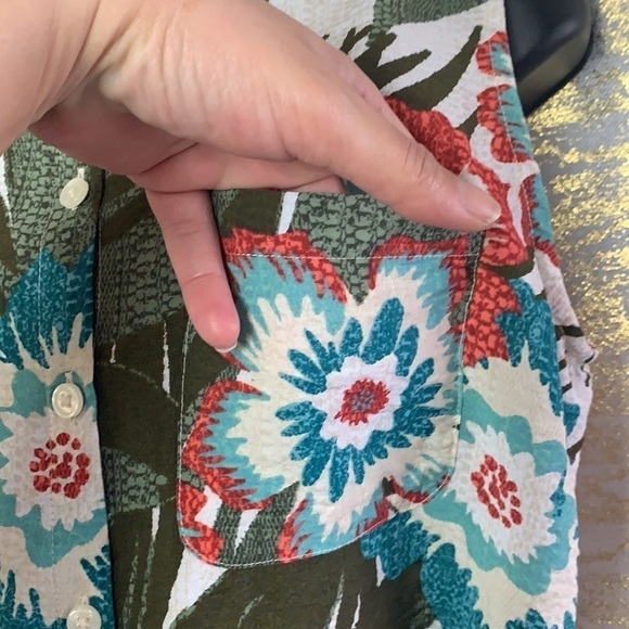 Van Heusen Tropical Floral Button Down Shirt Blouse Size S - Picture 6 of 13